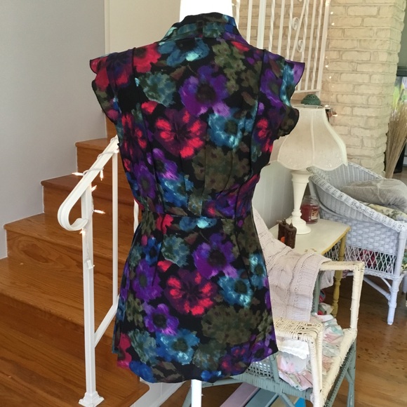 ASO ROSALIE HALE FEI SILK WRAP TOP - Picture 3 of 14